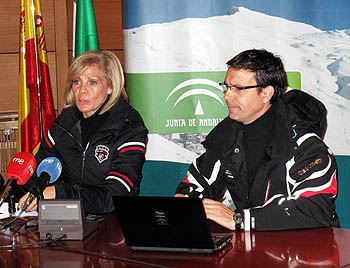 María José López y Francisco Cuenca durante la rueda de prensa María José López y Francisco Cuenca durante la rueda de prensa