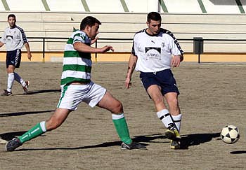 El Celtic de Pulianas perdió en el campo del Salar (ARCHIVO)