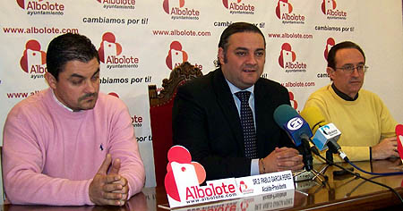 David Navarro junto a Pablo García y Nicolás Martín durante la presentación (GRJ) David Navarro junto a Pablo García y Nicolás Martín durante la presentación (GRJ)