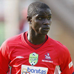 Jonathan Mensah puede jugar con el Granada B Jonathan Mensah puede jugar con el Granada B