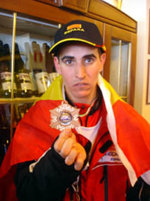 Julián Maldonado con la medalla (GRJ)
