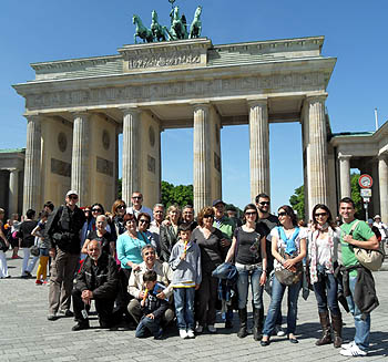 Patrocinadores y abonados durantes su estancia en Berlín Patrocinadores y abonados durantes su estancia en Berlín