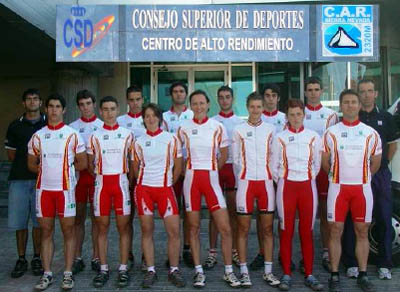 La Selección Española de ciclismo durante su estancia en el CAR